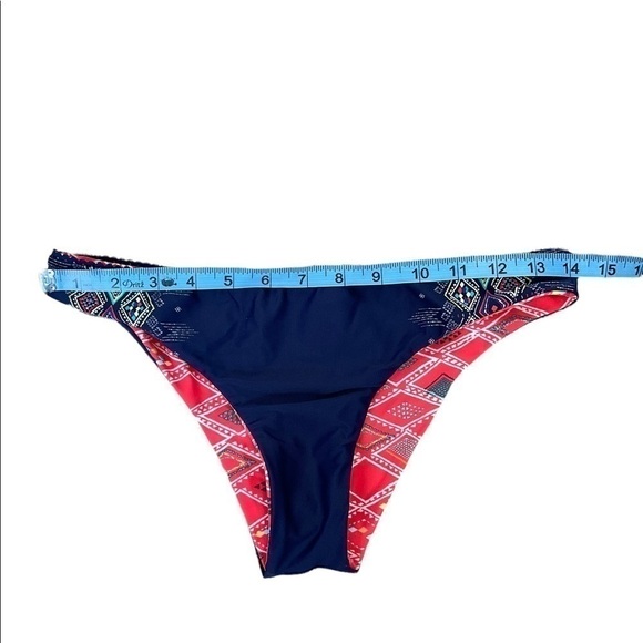 🎉SALE Roxy Reversible Bikini Bottoms - Picture 8 of 8